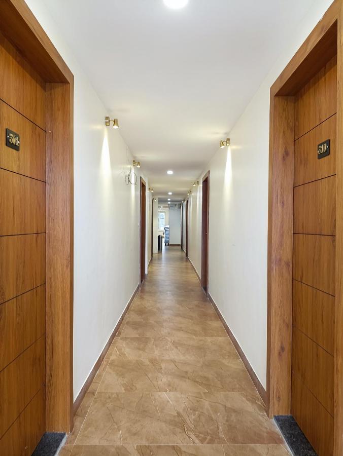 Hotel Eleven Heights Bhopal Ngoại thất bức ảnh