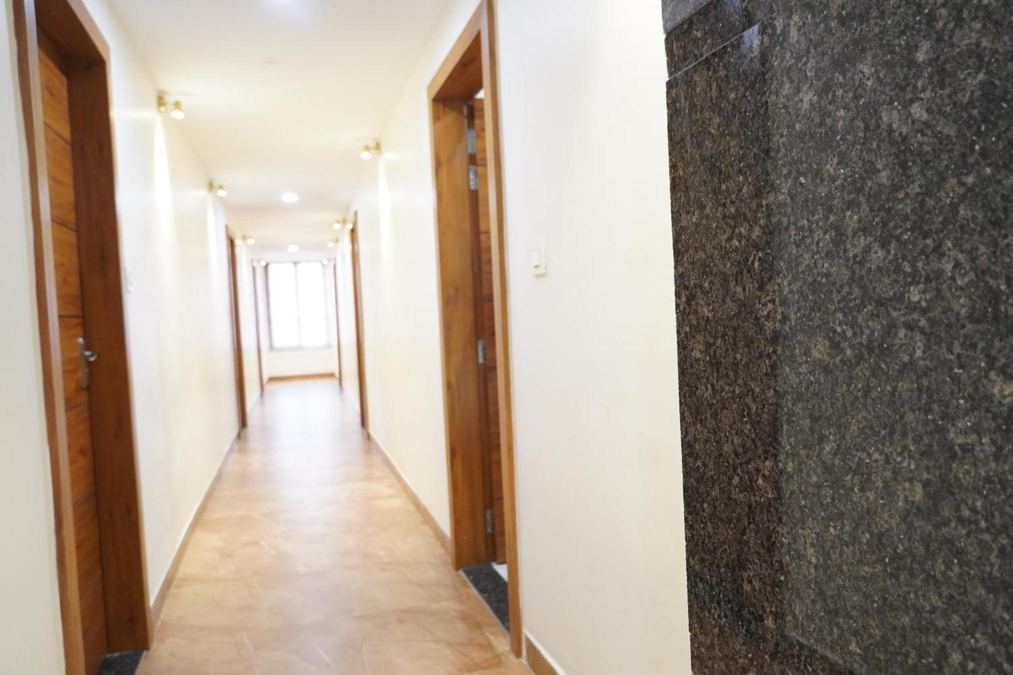 Hotel Eleven Heights Bhopal Ngoại thất bức ảnh