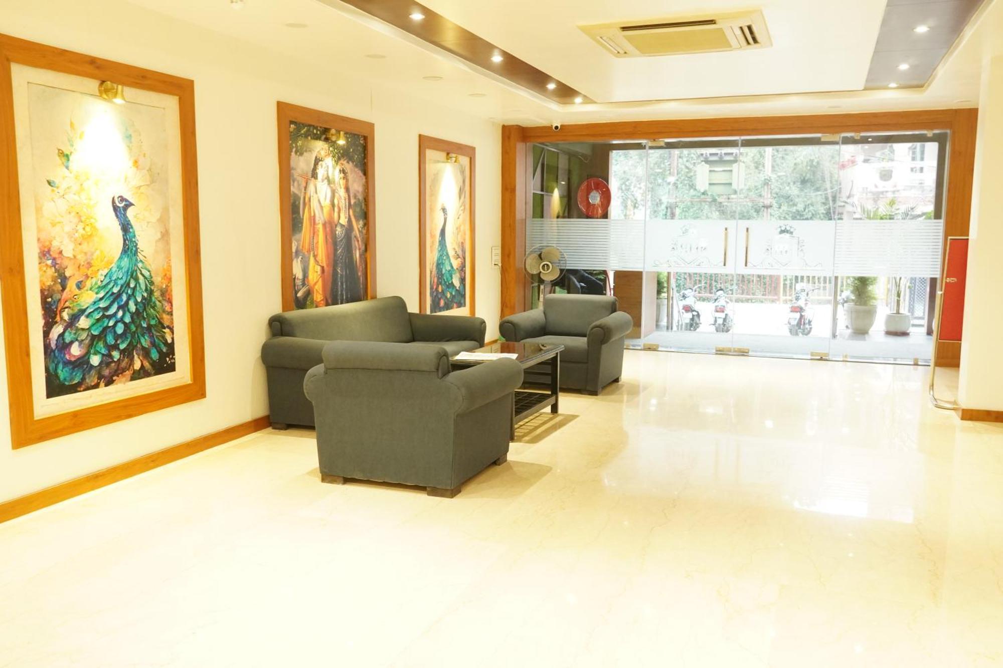 Hotel Eleven Heights Bhopal Ngoại thất bức ảnh