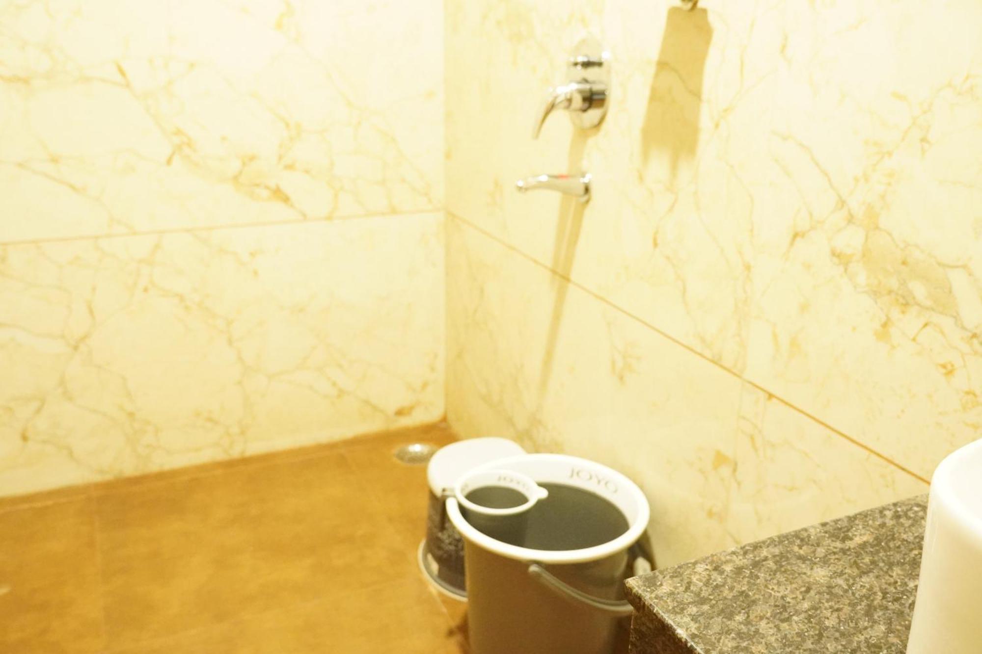 Hotel Eleven Heights Bhopal Ngoại thất bức ảnh